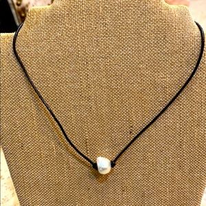 NWT Fresh Water Pearl on Leather Necklace